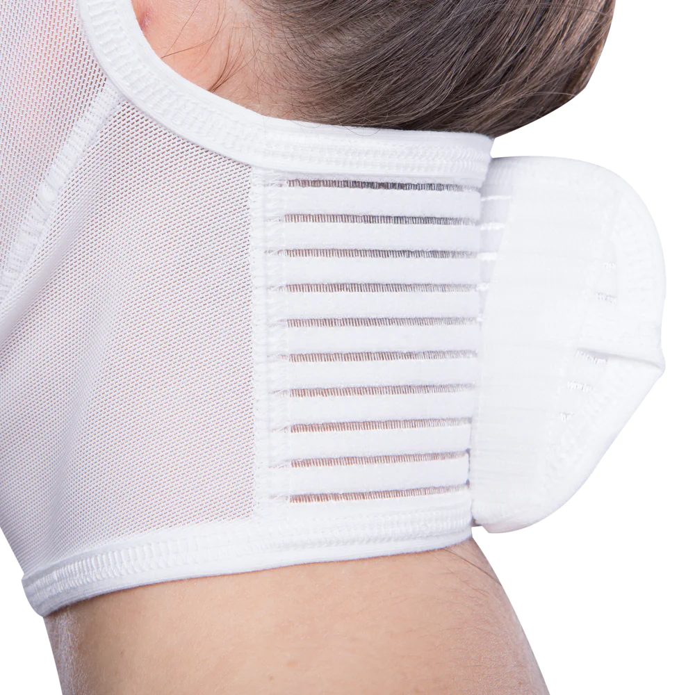 fm-extra-velcro-fastener-white-detail-001-65531b7f0b6fb